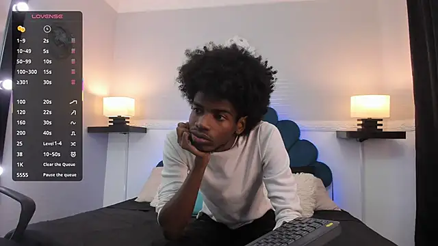 Snapshot of AllexJacob chatting on October 2025 01:11:01 PM AllexJacob online show from October 2025 01:11:01 PM