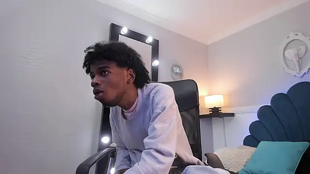 Snapshot of AllexJacob chatting on November 2025 02:19:02 PM AllexJacob online show from November 2025 02:19:02 PM