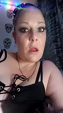 Snapshot of curvybabe88 chatting on November 2025 01:05:02 AM curvybabe88 online show from November 2025 01:05:02 AM