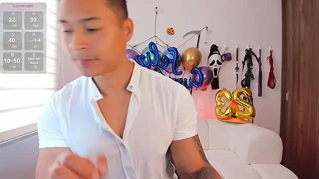 Snapshot of abu_dhabi_21 chatting on October 2025 01:18:01 PM abu dhabi 21 online show from October 2025 01:18:01 PM