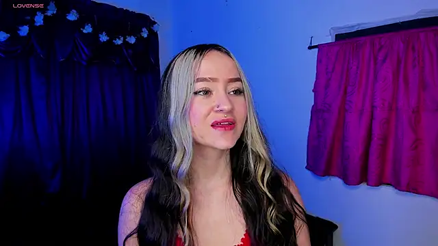 Shairaclark  online show from March 2026 12:50:01 AM