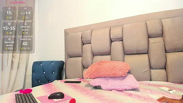 Snapshot of Beauty_Luci chatting on September 2025 02:15:02 AM Beauty Luci online show from September 2025 02:15:02 AM