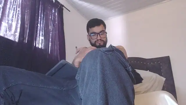 Chrys harris77 online show from April 2026 08:06:02 PM