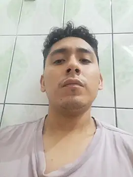 Snapshot of latinbigcock1_ chatting on September 2025 04:18:02 AM latinbigcock1  online show from September 2025 04:18:02 AM