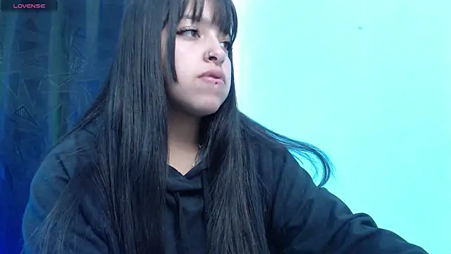 queen salomme online show from October 2025 12:03:02 PM