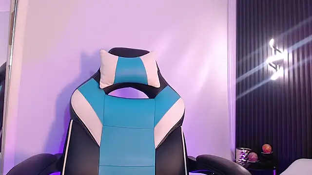 Scarleett Moon online show from November 2025 04:07:01 AM