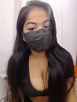 Snapshot of Rihana_01 chatting on December 2025 08:51:02 AM Rihana 01 online show from December 2025 08:51:02 AM