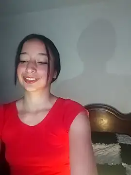 Snapshot of Vale_stone_ chatting on September 2025 01:09:02 AM Vale stone  online show from September 2025 01:09:02 AM