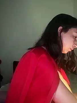 Snapshot of Vale_stone_ chatting on October 2025 04:20:02 AM Vale stone  online show from October 2025 04:20:02 AM