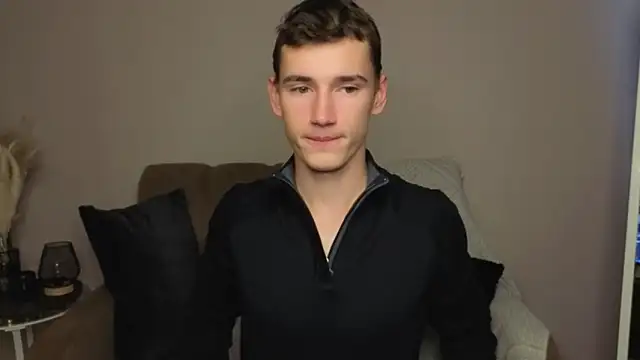 Max Foks online show from September 2025 07:12:01 AM