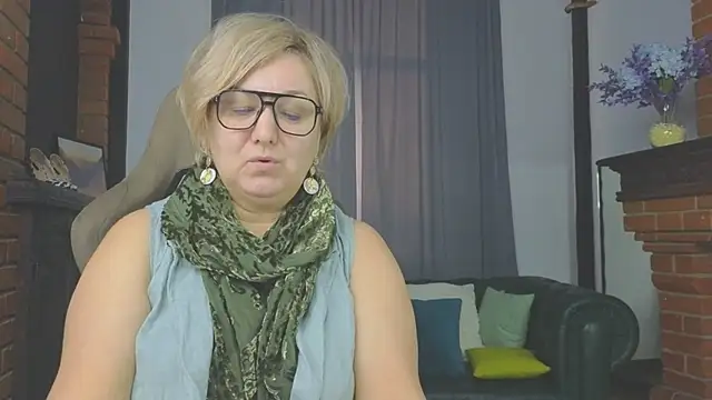 Marta Wils online show from November 2025 03:17:01 AM