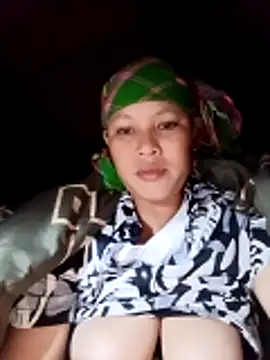 Snapshot of callistra chatting on November 2025 01:46:02 PM callistra online show from November 2025 01:46:02 PM