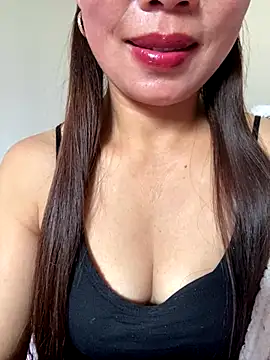 Milky-milk online show from December 2025 01:46:02 AM