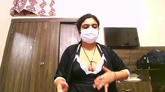 Snapshot of indianbeautystar chatting on September 2025 12:21:02 PM indianbeautystar online show from September 2025 12:21:02 PM