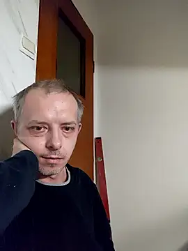 szajbusek41 online show from January 2026 03:01:02 AM