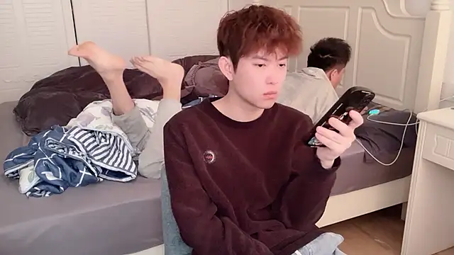 Snapshot of xlong00099 chatting on December 2025 06:28:01 AM xlong00099 online show from December 2025 06:28:01 AM