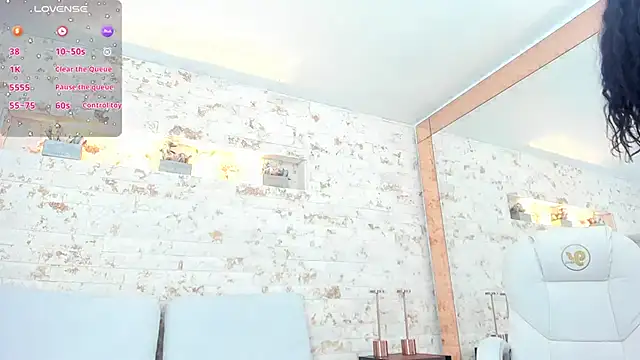 grace daviss online show from December 2025 10:57:02 AM