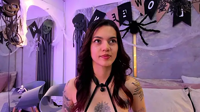 Snapshot of Vero_Jenkins chatting on November 2025 02:08:02 PM Vero Jenkins online show from November 2025 02:08:02 PM