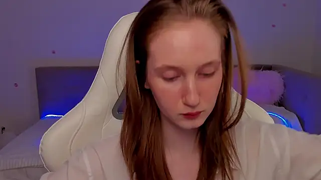 CrystalSoul  online show from November 2025 03:42:02 AM