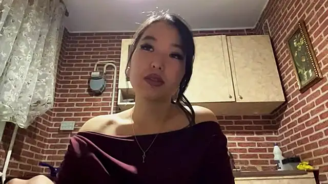 EmmaLeexth online show from November 2025 01:11:01 PM