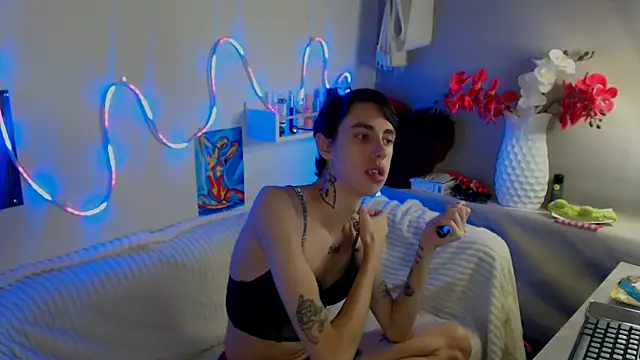 AlexNaughty14 online show from October 2025 09:17:04 AM