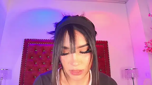 Kitty rouusse online show from October 2025 03:07:01 AM
