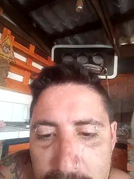 Snapshot of Lionardovssf35 chatting on October 2025 03:57:02 PM Lionardovssf35 online show from October 2025 03:57:02 PM