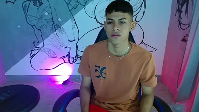 deivid bigcock1 online show from December 2025 12:17:01 AM