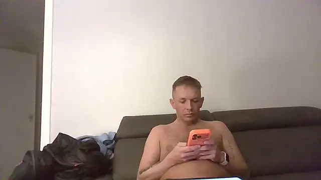 HeftyBoat6 online show from March 2026 04:50:01 AM