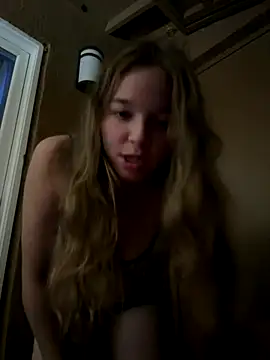 blondefun3818 online show from October 2025 02:45:02 AM