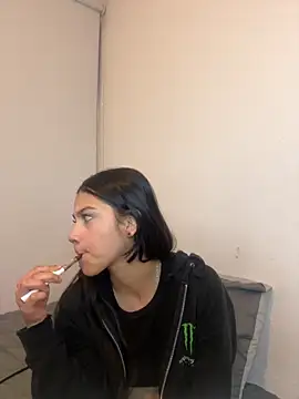 Mia fire666 online show from December 2025 05:13:01 AM