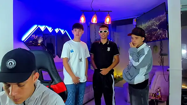 Houseofwarrios online show from April 2026 05:29:01 AM