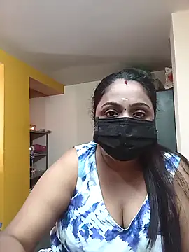 queendivya online show from February 2026 03:05:02 AM