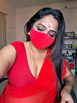 Snapshot of queendivya chatting on July 2026 05:02:02 AM queendivya online show from July 2026 05:02:02 AM
