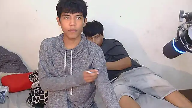 P4NT0J4 online show from April 2026 06:47:02 AM