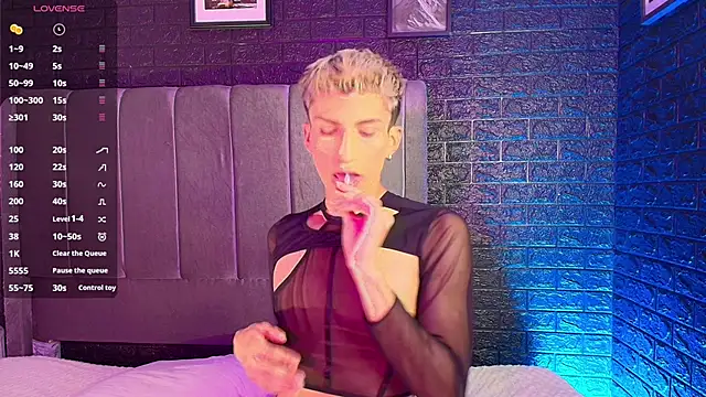 Erick Velveth online show from November 2025 06:34:02 AM