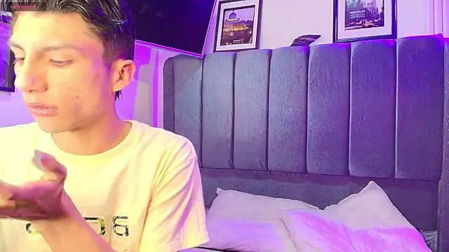 Erick Velveth online show from March 2026 07:23:02 AM