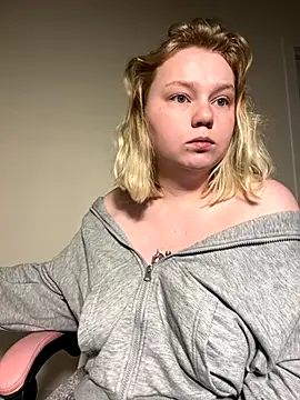 Snapshot of lame_cat chatting on September 2025 12:01:02 AM lame cat online show from September 2025 12:01:02 AM