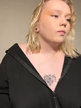 Snapshot of lame_cat chatting on September 2025 08:11:02 PM lame cat online show from September 2025 08:11:02 PM