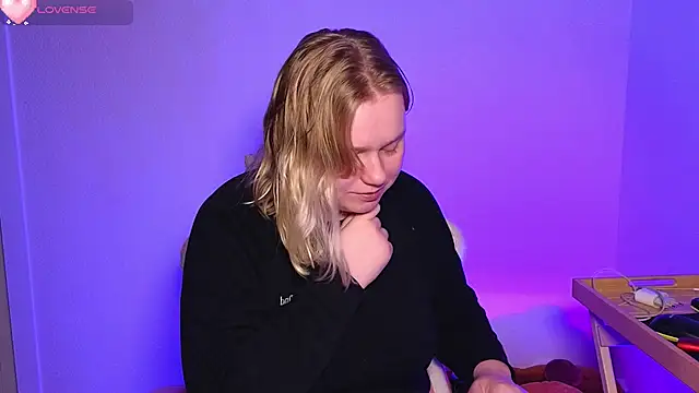 Snapshot of lame_cat chatting on September 2025 12:14:01 AM lame cat online show from September 2025 12:14:01 AM