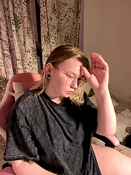 Snapshot of lame_cat chatting on November 2025 01:59:02 AM lame cat online show from November 2025 01:59:02 AM