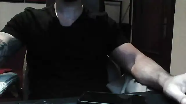 Snapshot of yourfantasy777 chatting on April 2026 11:35:02 PM yourfantasy777 online show from April 2026 11:35:02 PM