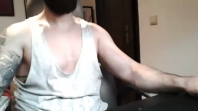 Snapshot of yourfantasy777 chatting on June 2026 11:19:01 PM yourfantasy777 online show from June 2026 11:19:01 PM