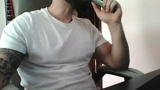 Snapshot of yourfantasy777 chatting on July 2026 06:03:01 PM yourfantasy777 online show from July 2026 06:03:01 PM