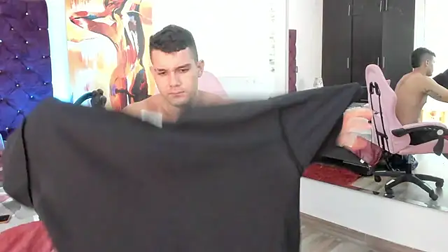 Snapshot of BooyHott_ chatting on November 2025 07:06:01 PM BooyHott online show from November 2025 07:06:01 PM