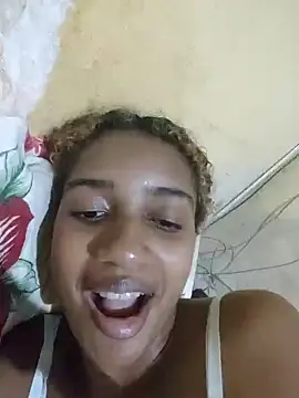 Snapshot of Barbiefox24 chatting on February 2026 10:18:01 PM Barbiefox24 online show from February 2026 10:18:01 PM