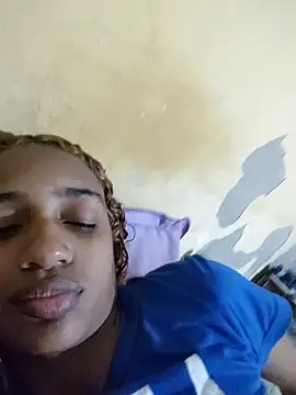 Barbiefox24 online show from May 2026 11:56:02 PM