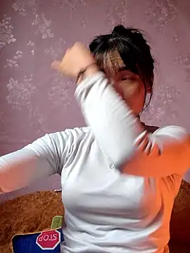 phuongxinhxan online show from February 2026 05:44:01 AM