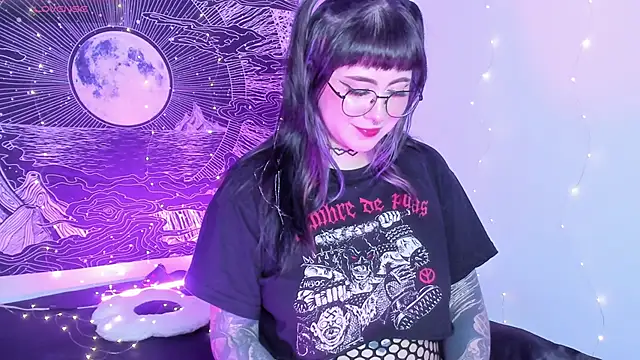 Hallucigenia  online show from February 2026 12:38:02 AM