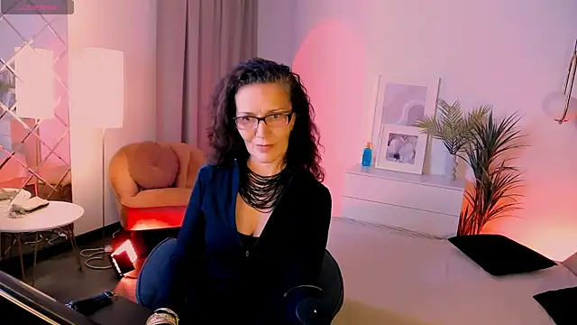 Irene Marlow online show from September 2025 02:08:01 PM